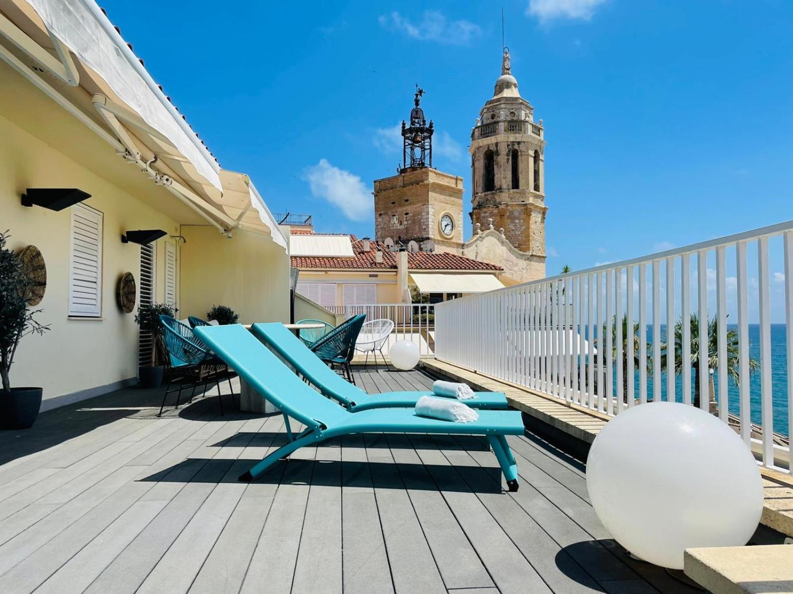 شقة Atico Con Fantasticas Vistas Al Mar Y La Iglesia سيدجيس الغرفة الصورة